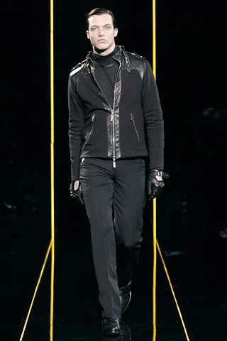 Look 32
